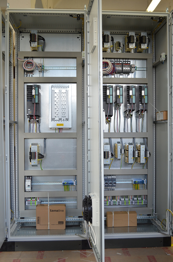 Щиты автоматизации на химическом заводе ДАУ ИЗОЛАН