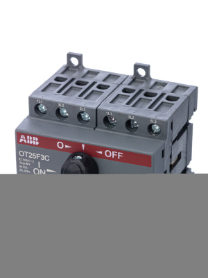 Реверсивный рубильник OT25F3С до 25А 3х-полюсный для установки на DIN-рейку или монтажную плату (с резерв. ручкой)
